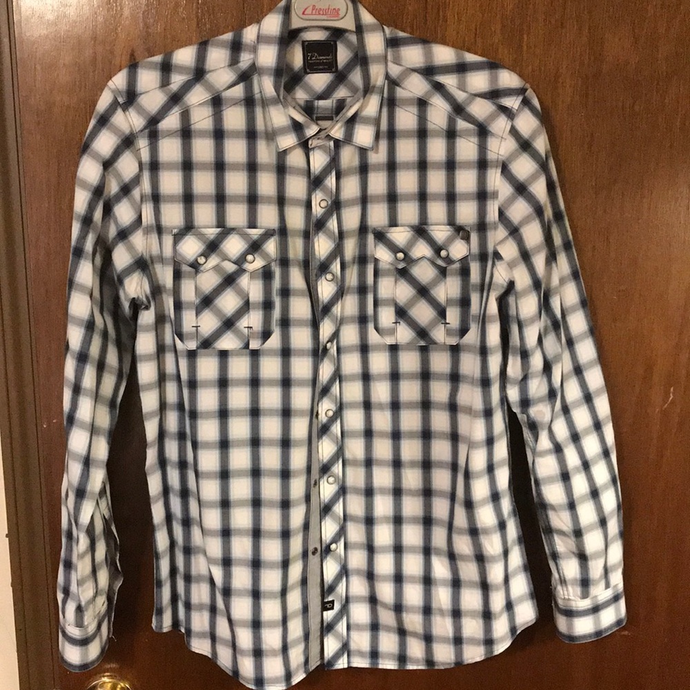 7Diamonds casual button down